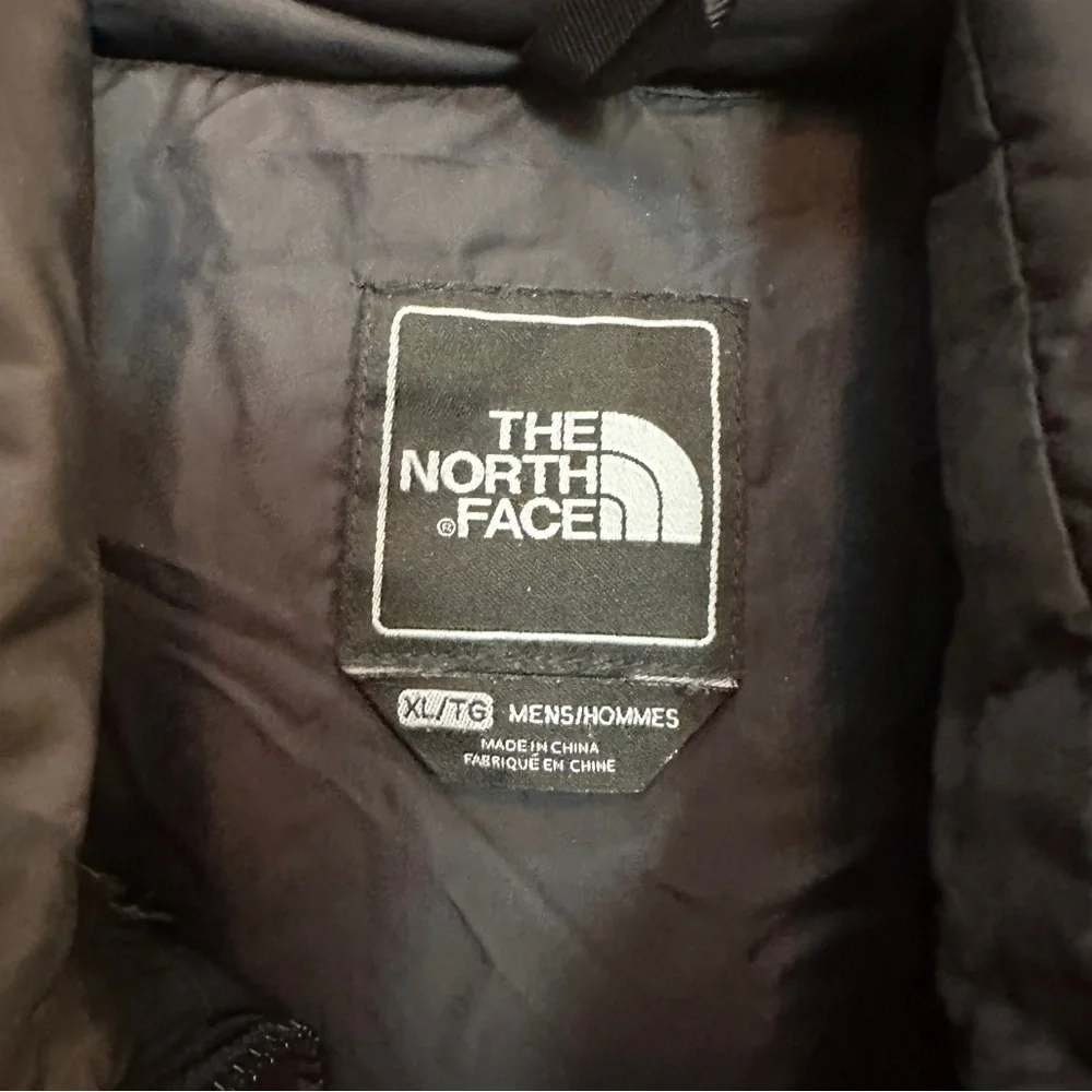 VTG The North Face Nuptse Black 700 Jacket Puffer Down Glossy Black 96 Men’s XL‎